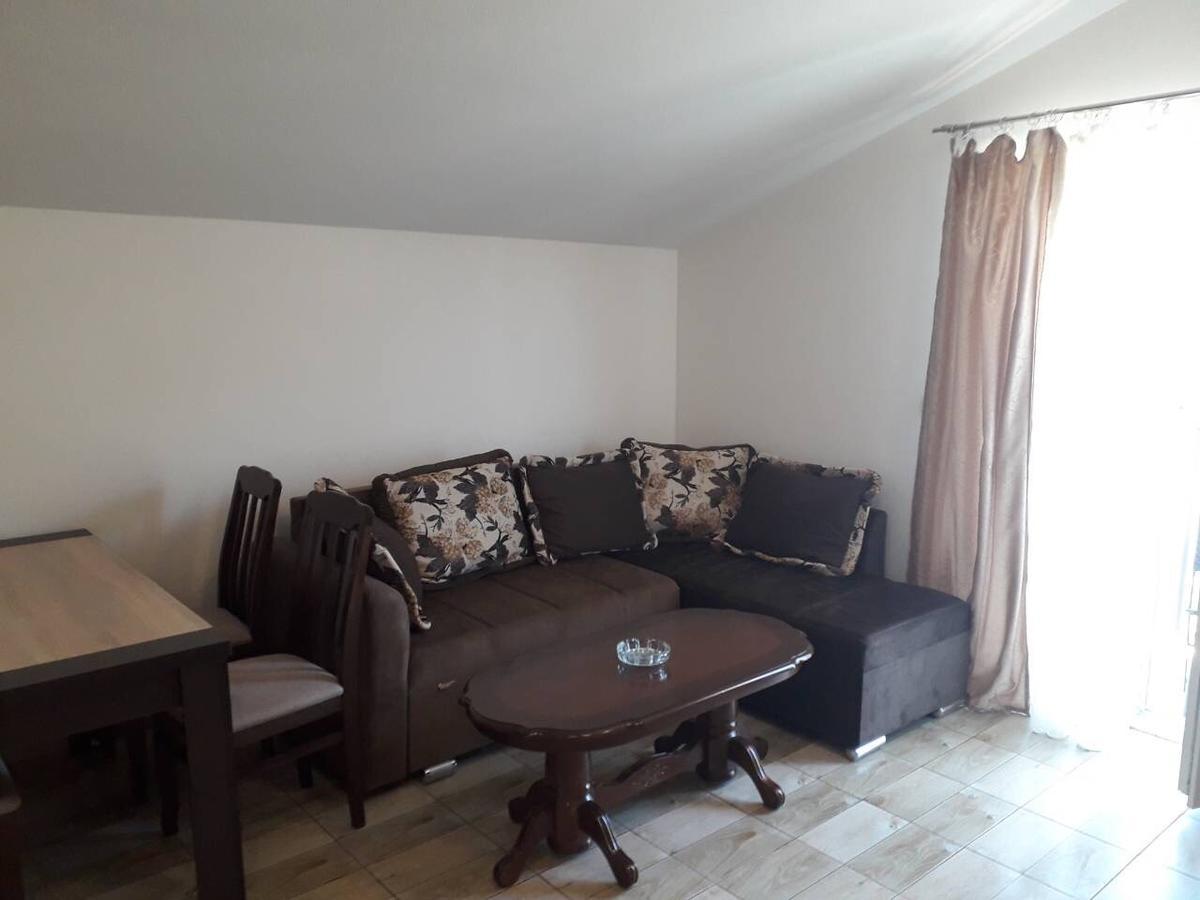 Apartmani Viza Risan Bagian luar foto